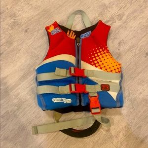 Body Glove child’s life jacket